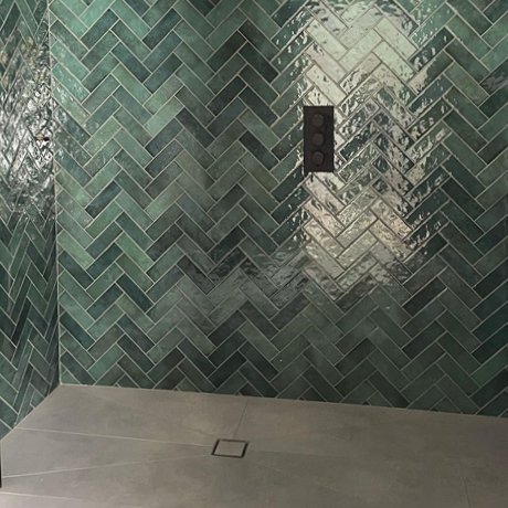 Dyroy green bathroom tile